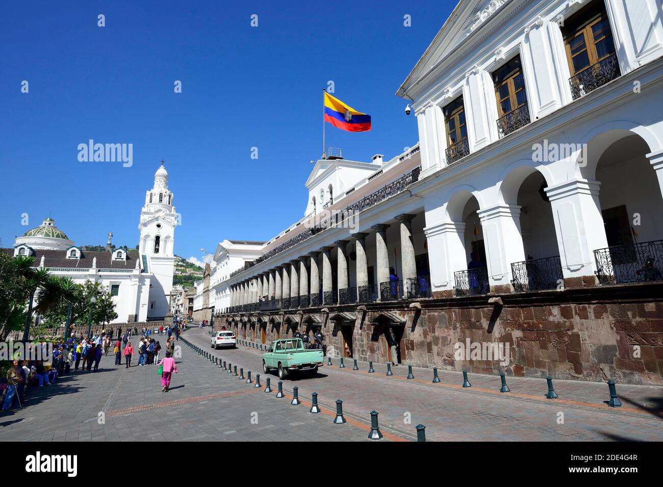 Plaza Grande with seat of government Palacio de Carondelet and Cathedral, Catedral Metropolitana, Quito, Province of Pichincha, Ecuador Stock Photo
