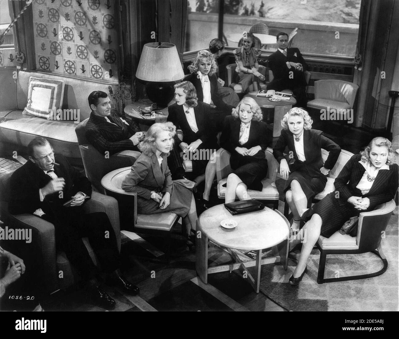 CHARLES COBURN CLARK GABLE VIRGINIA DALE VIRGINIA GREY PAULA STONE BERNADENE HAYES LORRAINE KREUGER and JOAN MARSH in IDIOT'S DELIGHT 1939 director CLARENCE BROWN play / screenplay Robert E. Sherwood Metro Goldwyn Mayer Stock Photo