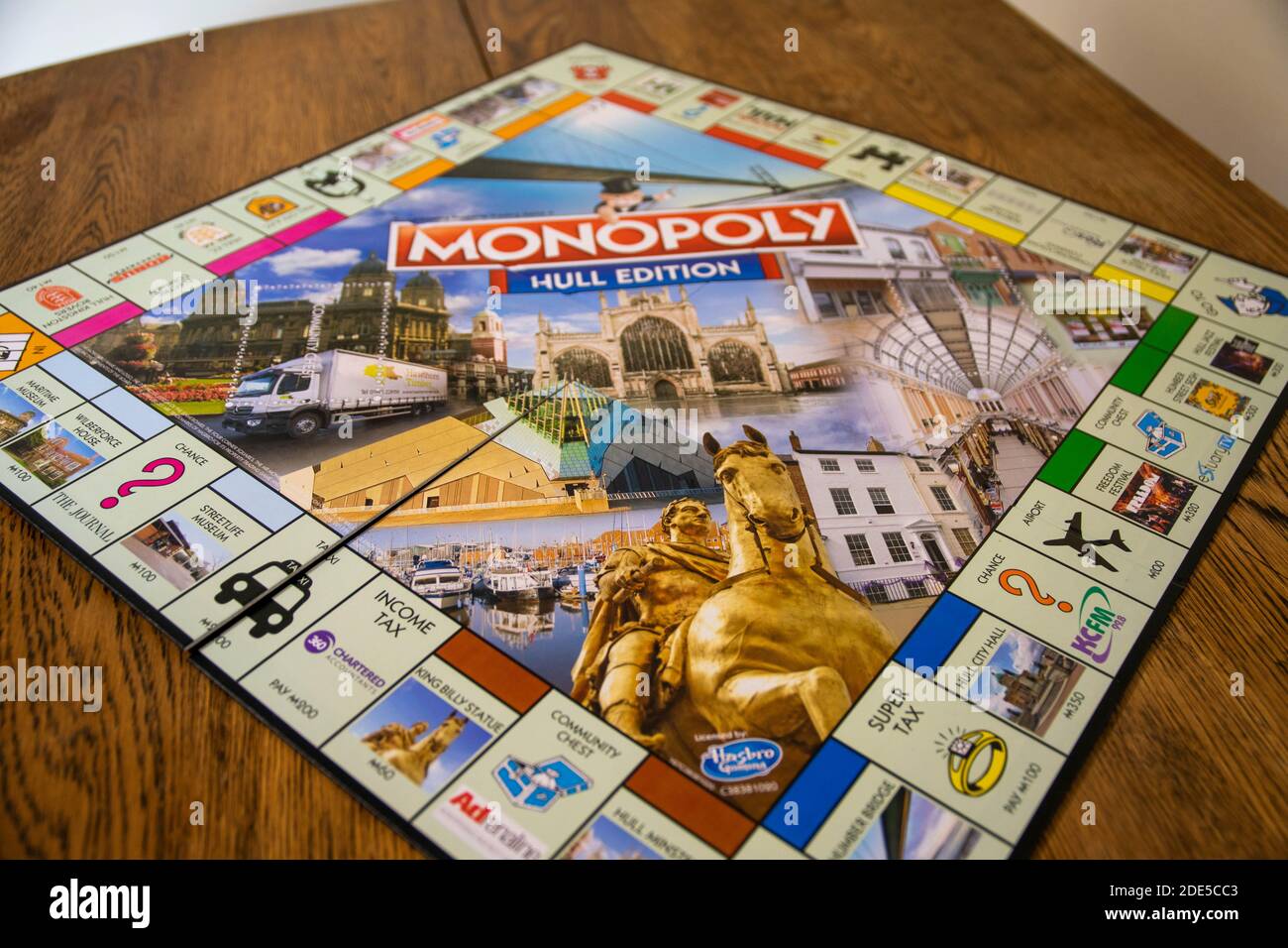 Hull Uk 5 April Hull Edition Of Monopoly The Classic Fast Dealing Property Trading Board Game Hasbro Games Financial Banking Buying Fi Stock Photo Alamy