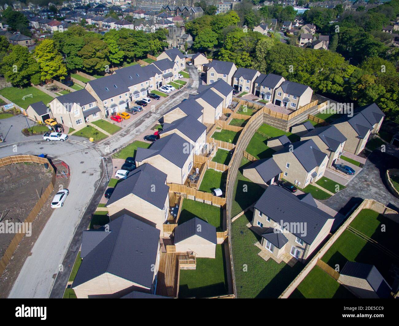 Building Homes Queensbury West Yorkshire Stock Photo Alamy