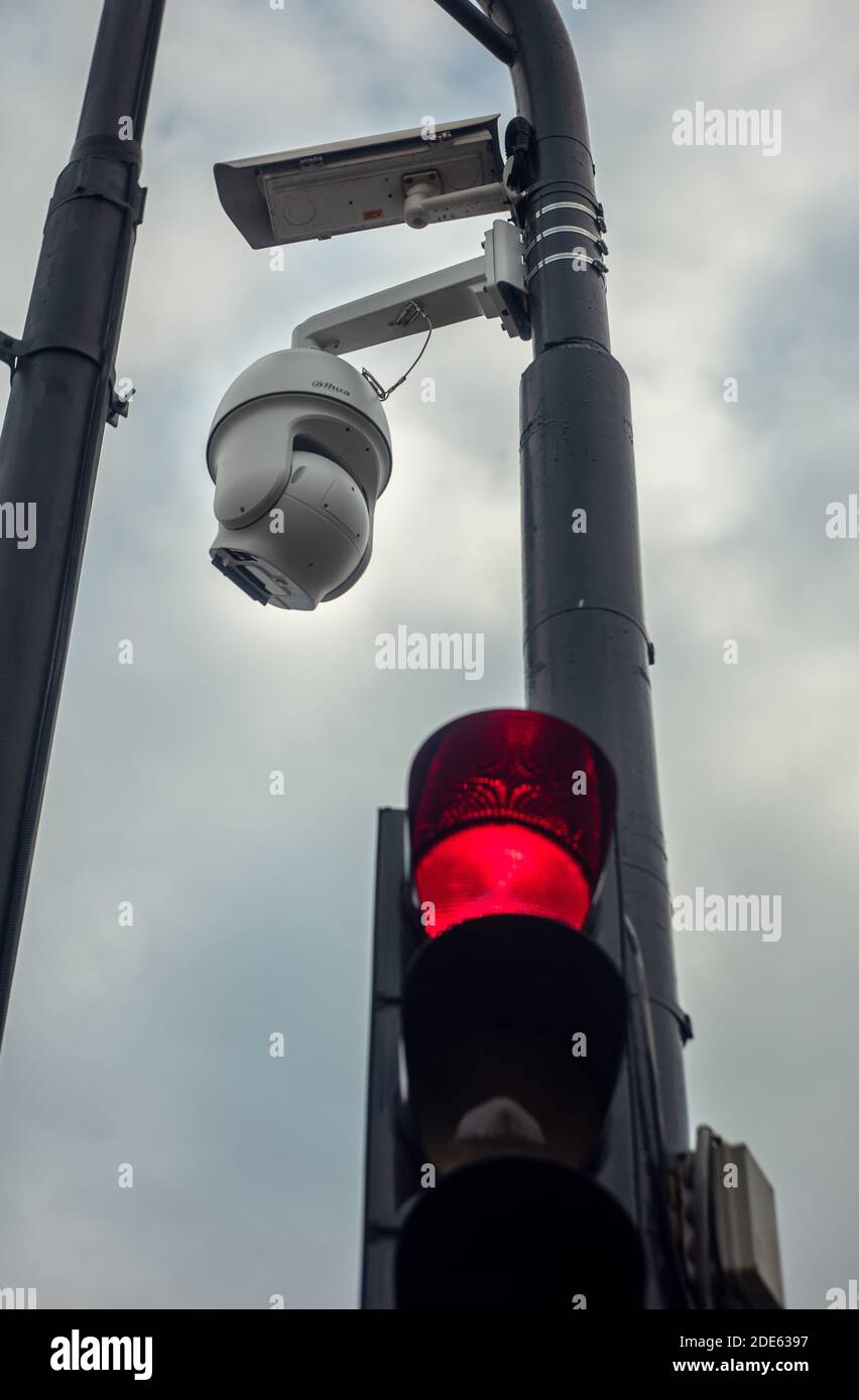 easy install wireless security cameras