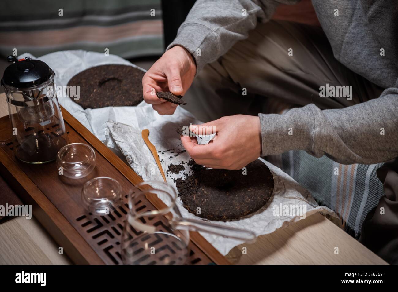 The process of preparing for the tea ceremony is a major one. Men's ...