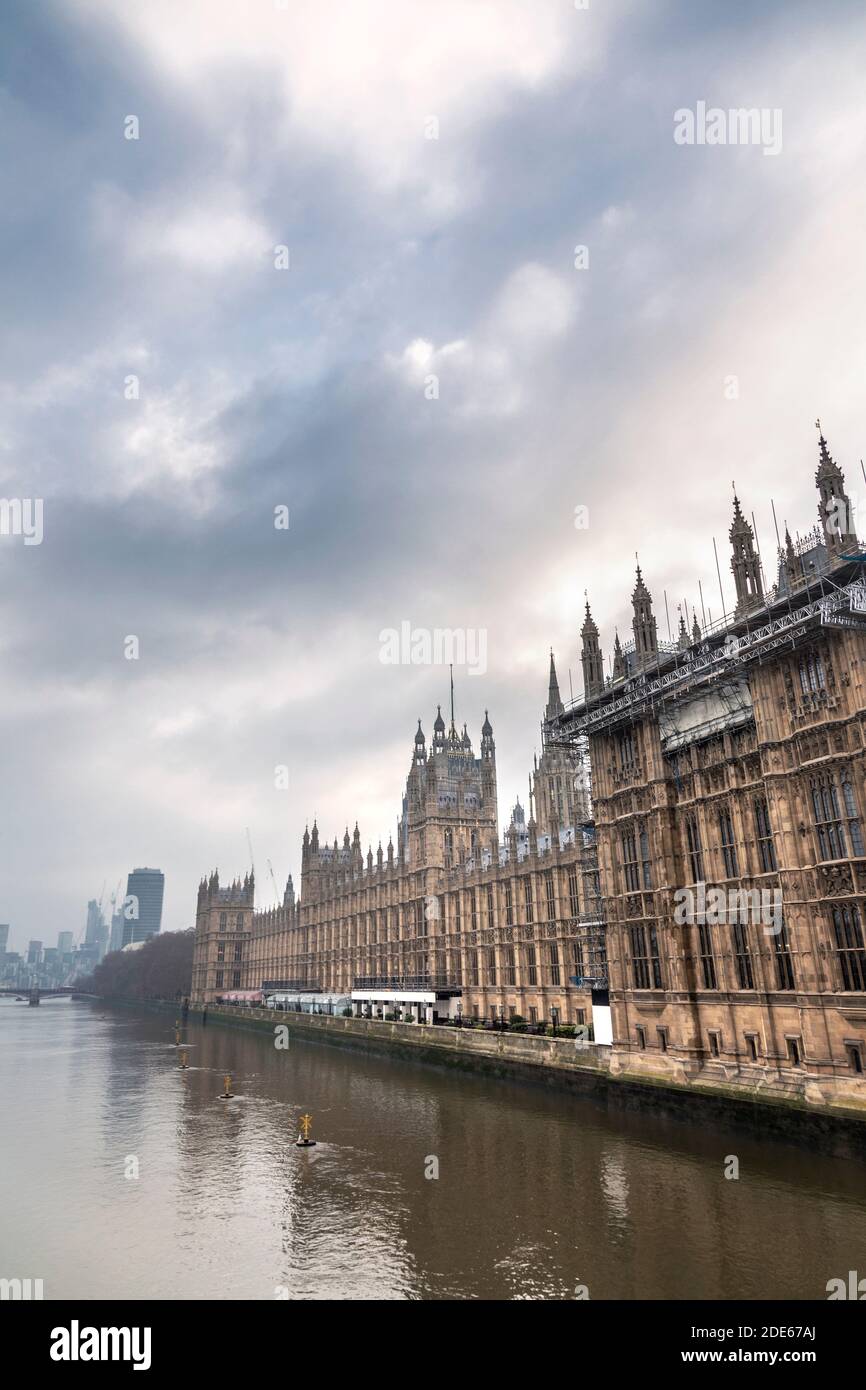 28 November 2020 - London, UK, Houses of Parliament shrouded in mist and haze during gloomy coronavirus lockdown weather at Black Friday weekend Stock Photo
