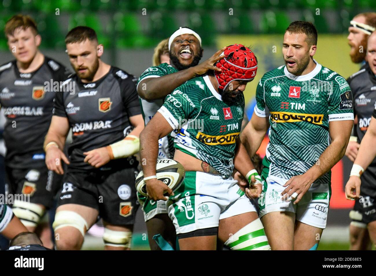 Monigo stadium, Treviso, Italy, 29 Nov 2020, Happiness of Cherif Traoré (Benetton  Treviso) for the try of Hame Faiva (Benetton Treviso) during Benetton  Treviso vs Dragons Rugby, Rugby Guinness Pro 14 match -