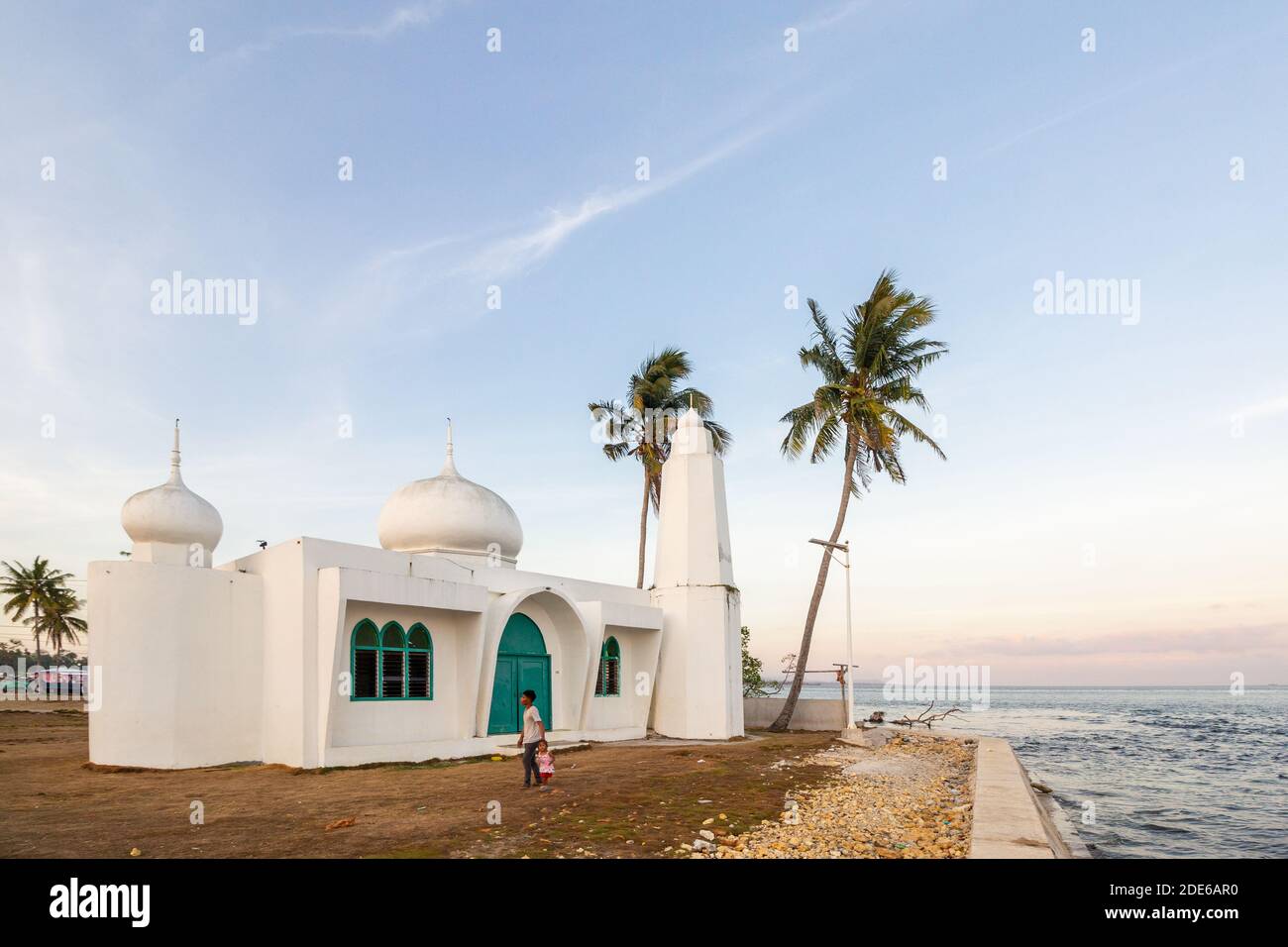 A small mosque at the shore in Tawi-tawi, Philippines Stock Photo