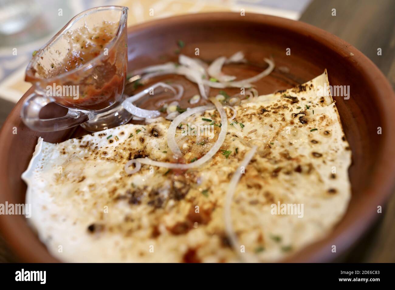 Food waste onions hi-res stock photography and images - Alamy