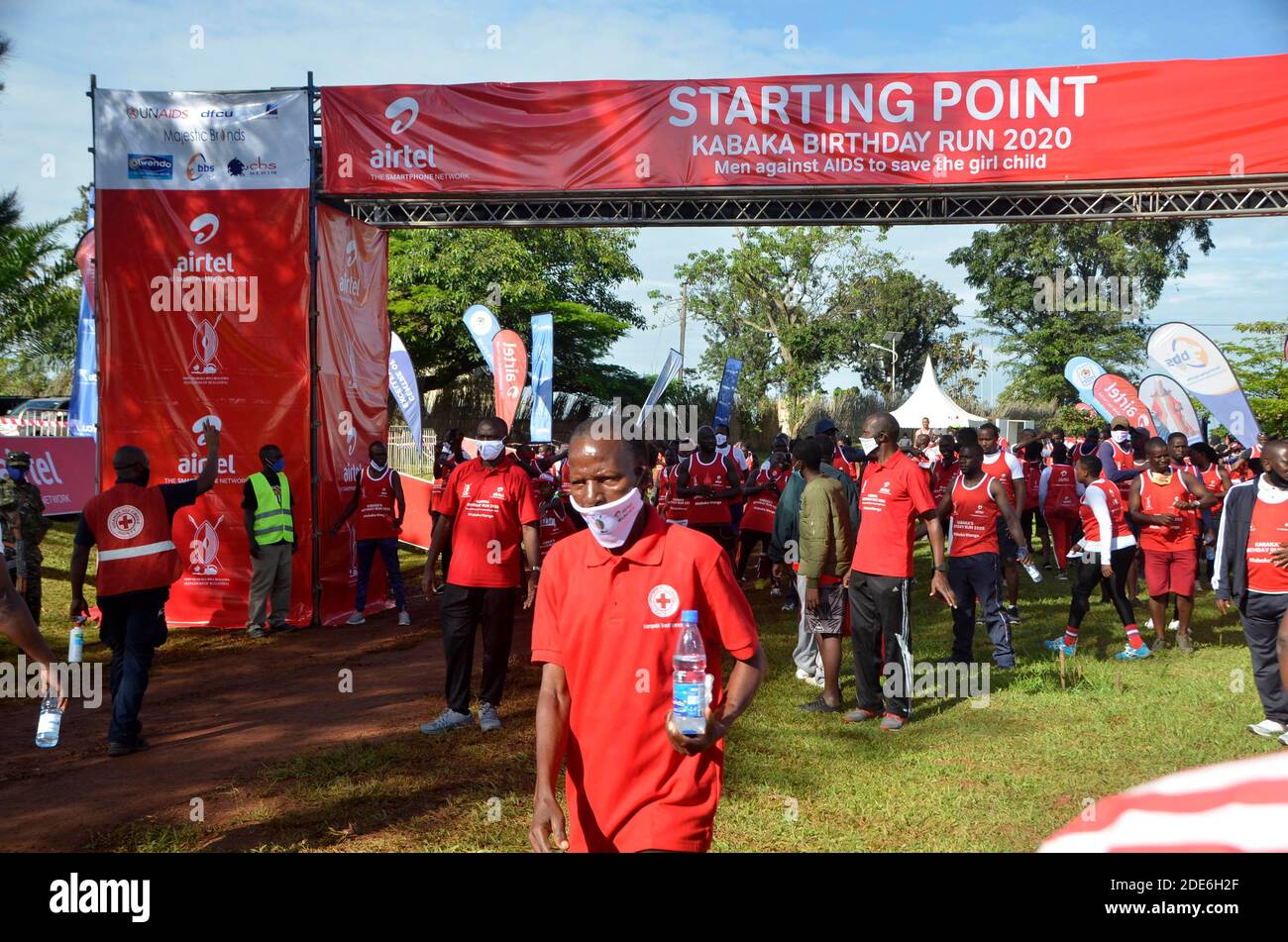 Kampala, Uganda. 29th Nov, 2020. Runners participate in the 2020 Kabaka birthday run in Kampala, capital of Uganda, Nov. 29, 2020. The Kabaka Birthday Run is an annual event organized by Buganda Kingdom to celebrate the birthday of the Kabaka (King) of Buganda Kingdom. Credit: Nicholas Kajoba/Xinhua/Alamy Live News Stock Photo