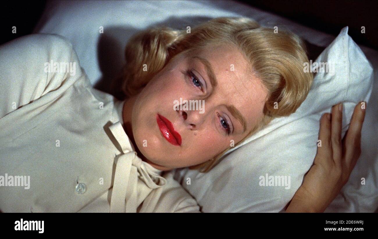 White Christmas Movie High Resolution Stock Photography and Images Alamy