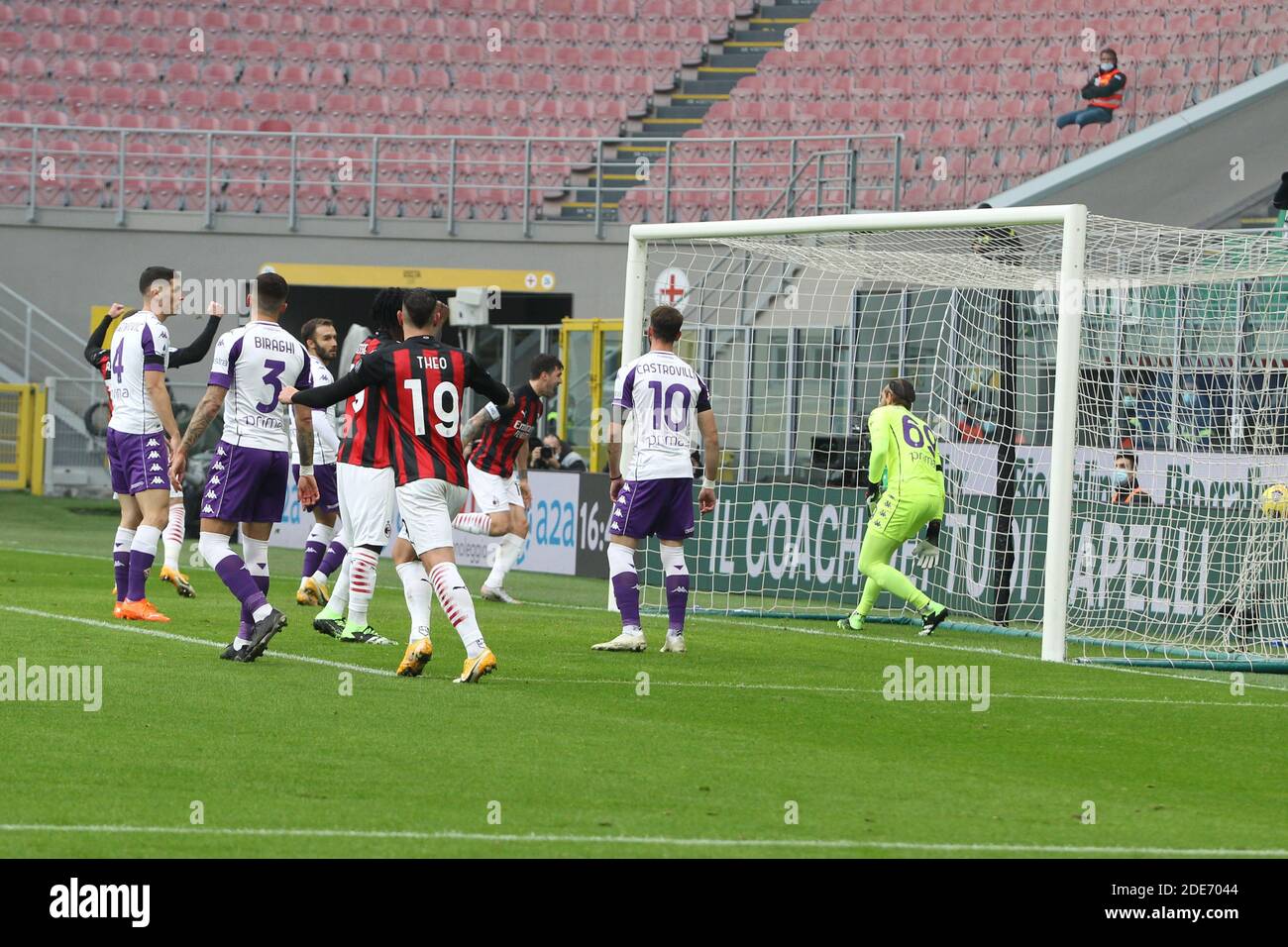 Milan Team score Goal during the Italian championship Serie A football match between AC Milan and AC Fiorentina on November 29, 2020 at San Siro stadium in Milan, Italy - Photo Morgese-Rossini / DPPI / LM Stock Photo