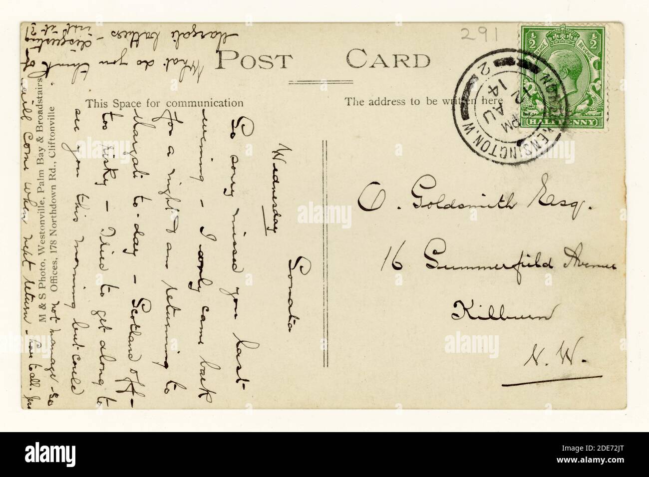 Reverse of WW1 era postcard, green King George V 1/2 d (half pence / penny) stamp, posted 12 August 1914 Stock Photo