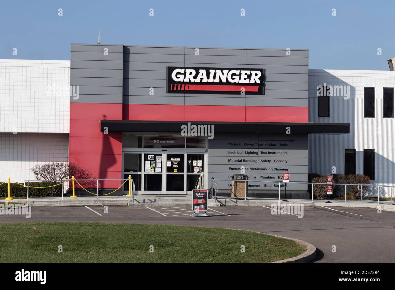 Blue Ash Circa November 2020 Grainger industrial supply warehouse