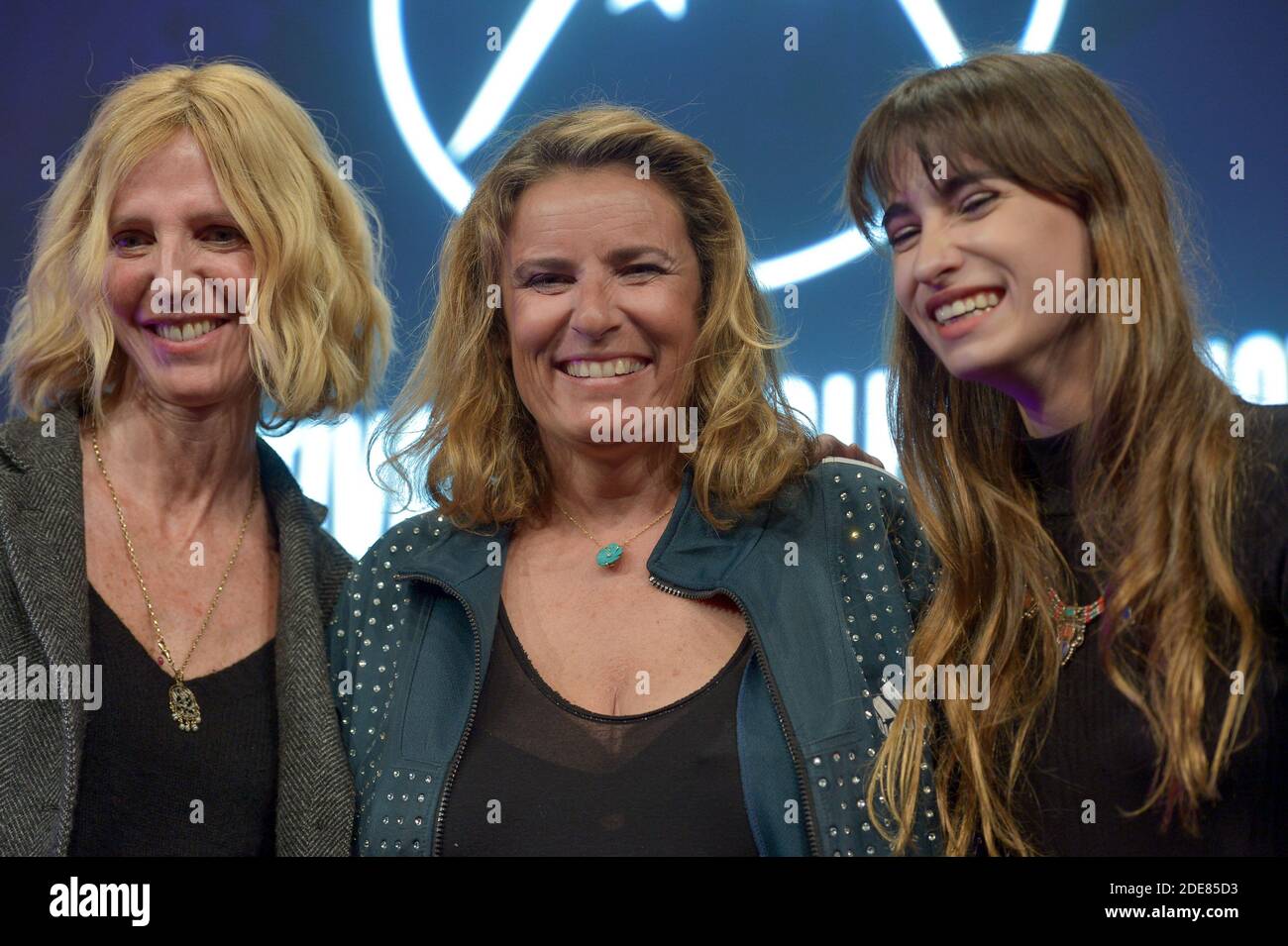 Sandrine Kiberlain Lisa Azuelos Thais Alessandrin Attending The Screening Of The Movie Mon Bebe During The 22nd L Alpe D Huez Comedy Film Festival In L Alpe D Huez France On January 16 19 Photo By