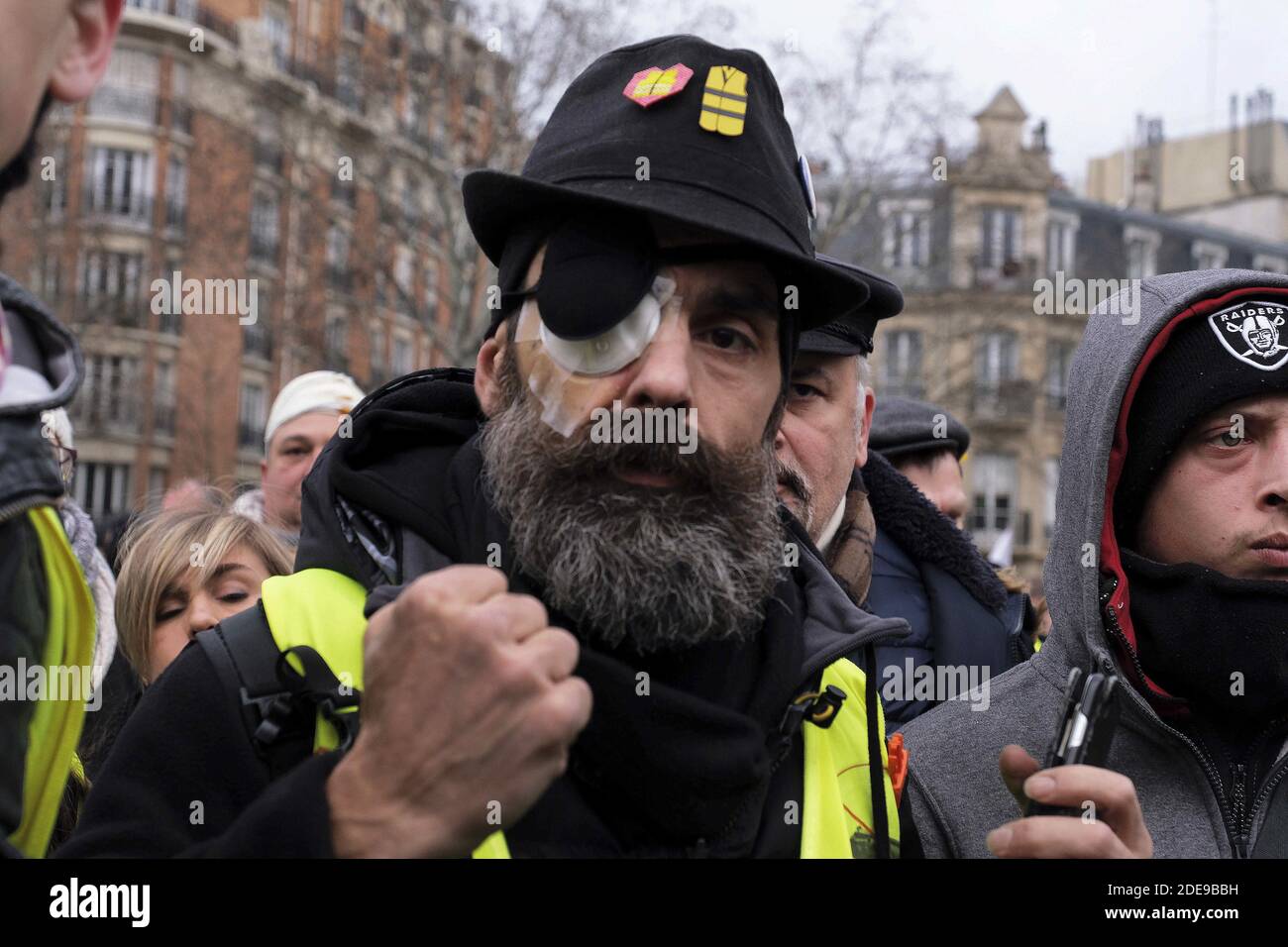 Jerome Rodrigues using iPhone direct on Facebook the " broken faces " One  of the French 'yellow vest' (gilets jaunes) movement leader takes part in a  march rally in Daumesnil. He is