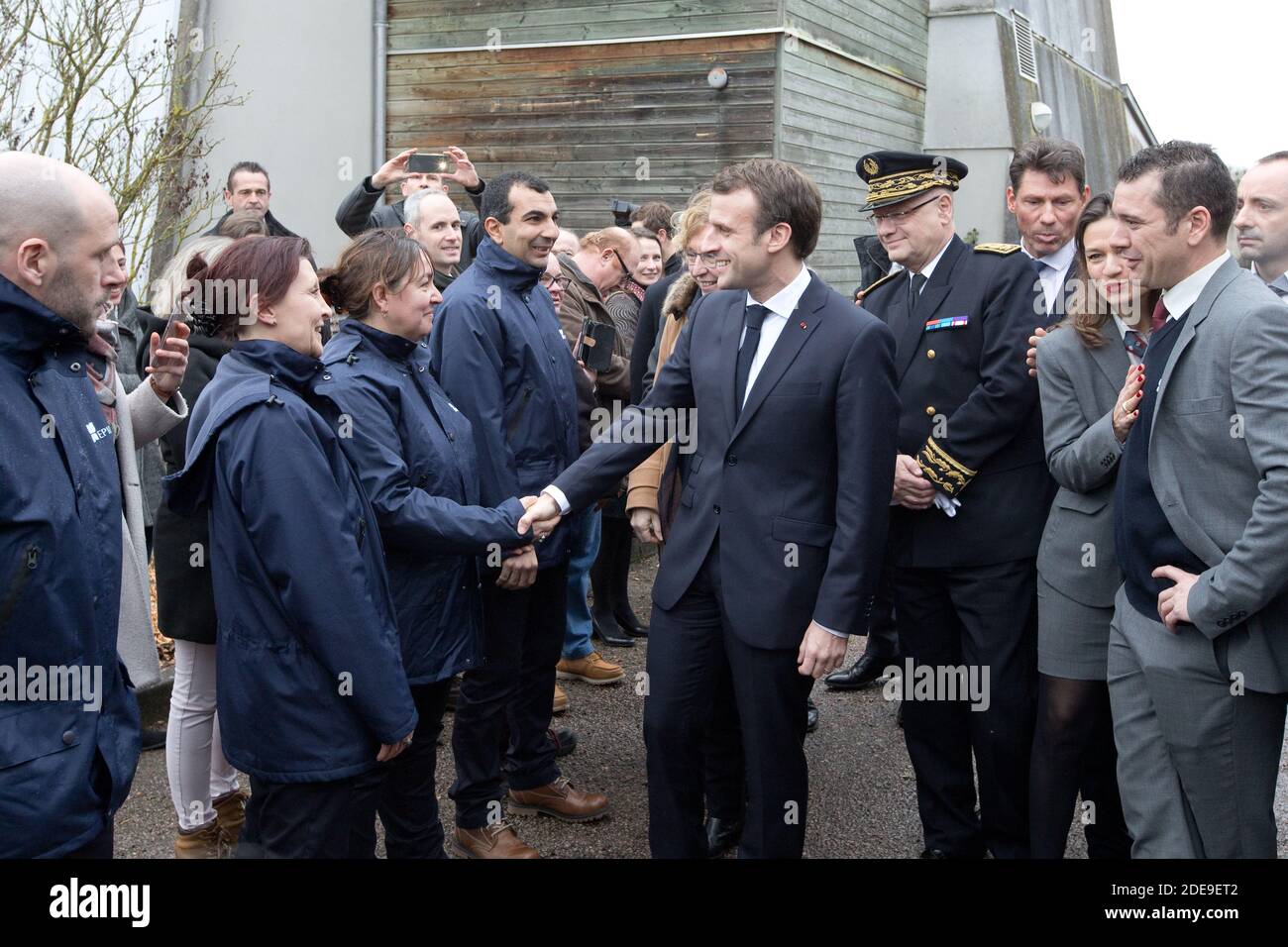 French president Emmanuel Macron meets with teachers and students as they visit an EPIDE (Etablissement pour l'insertion dans l'emploi) school on Febuary 7, 2019, in Etang-sur-Arroux, central eastern France, ahead of a national debat session. Photo by JC Tardivon/Pool/ABACAPRESS.COM Stock Photo