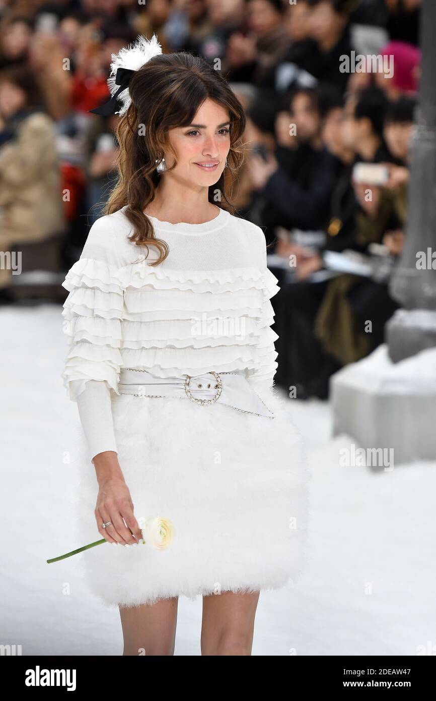 Penelope Cruz at the Chanel Fashion Show in Paris 