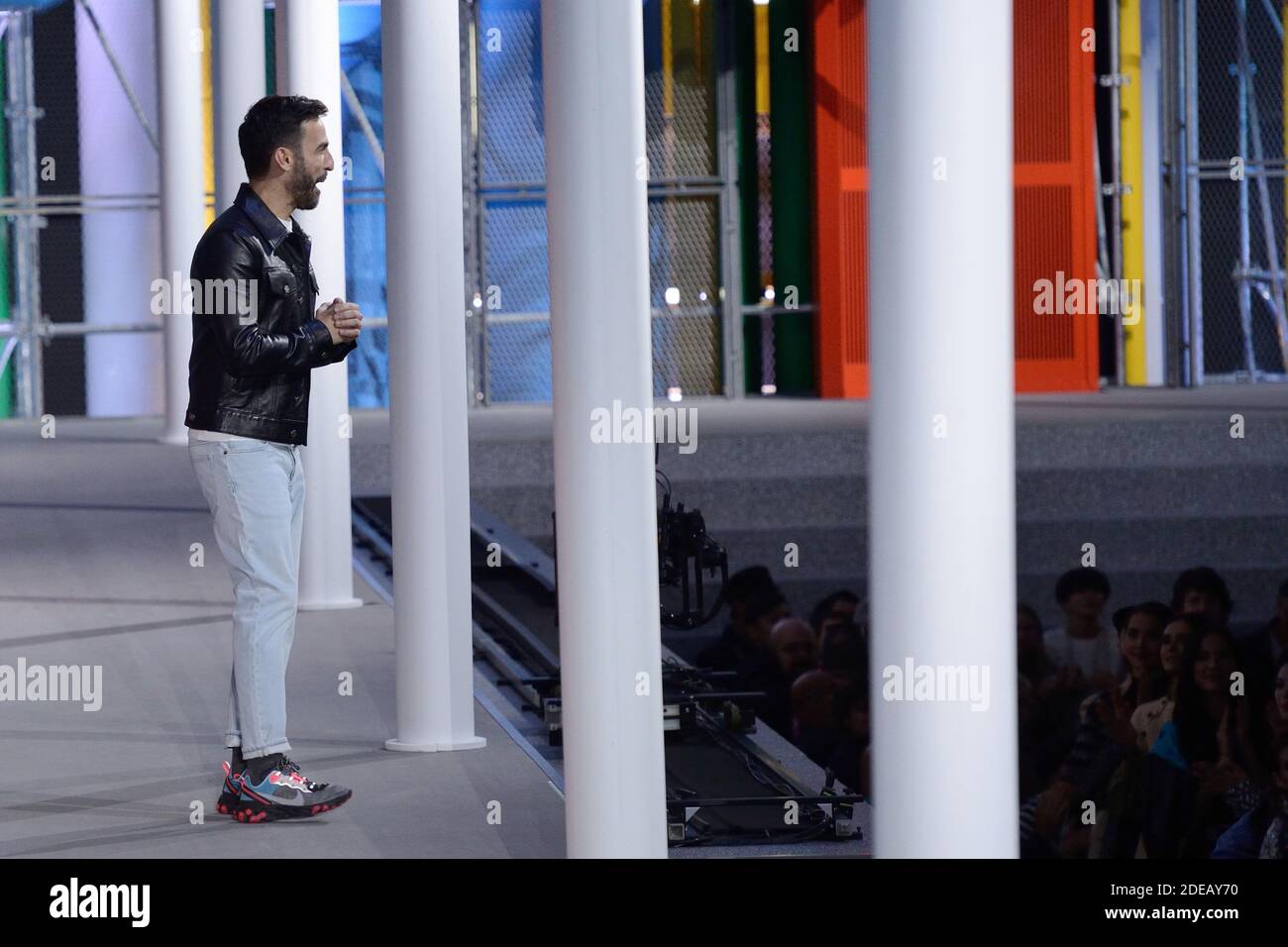 Ghesquiere catwalk hi-res stock photography and images - Page 3 - Alamy