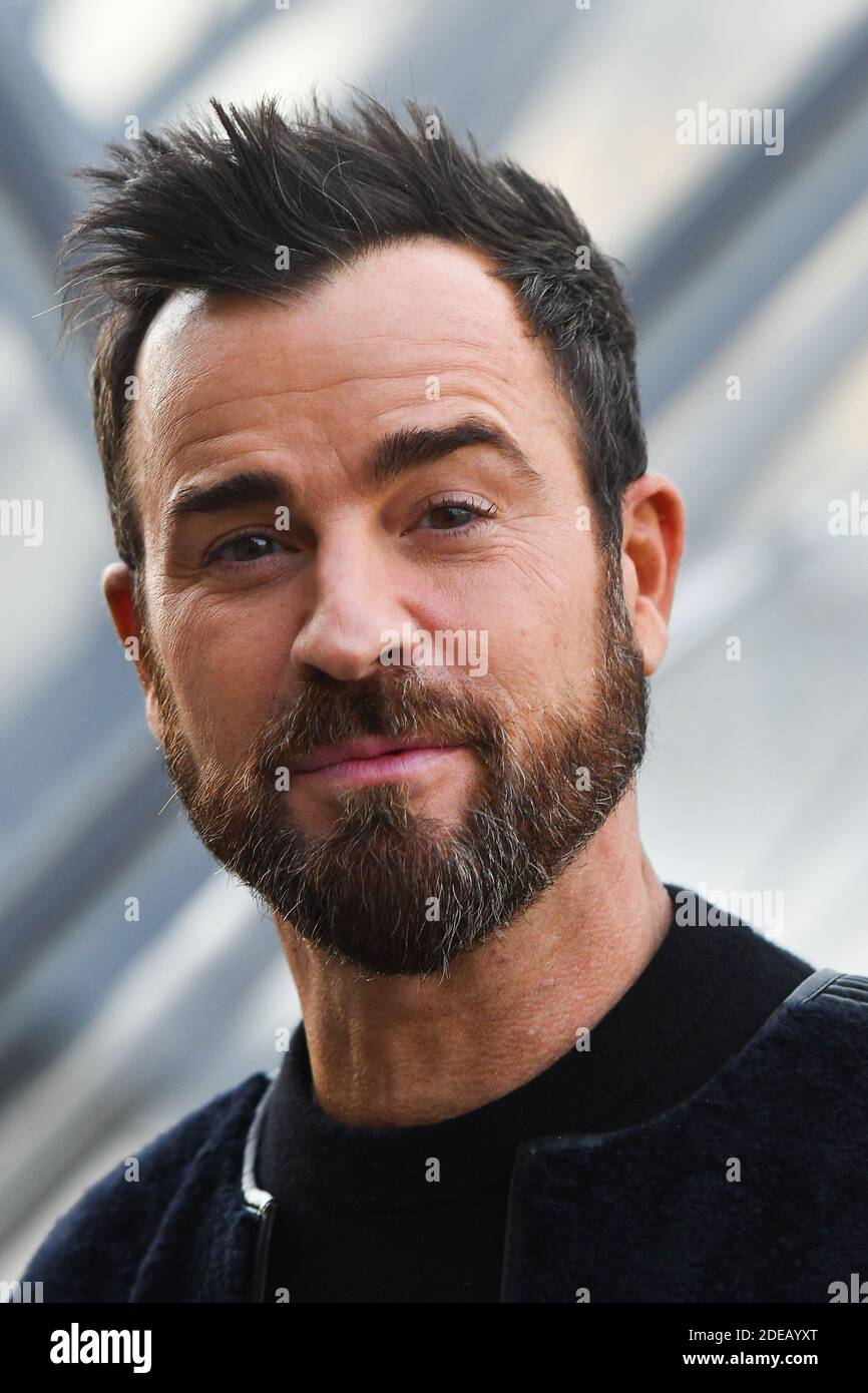 Justin Theroux attends the Louis Vuitton show as part of the Paris Fashion  Week Womenswear Fall/Winter 2019/2020 on March 05, 2019 in Paris, France.  Photo by Laurent Zabulon/ABACAPRESS.COM Stock Photo - Alamy
