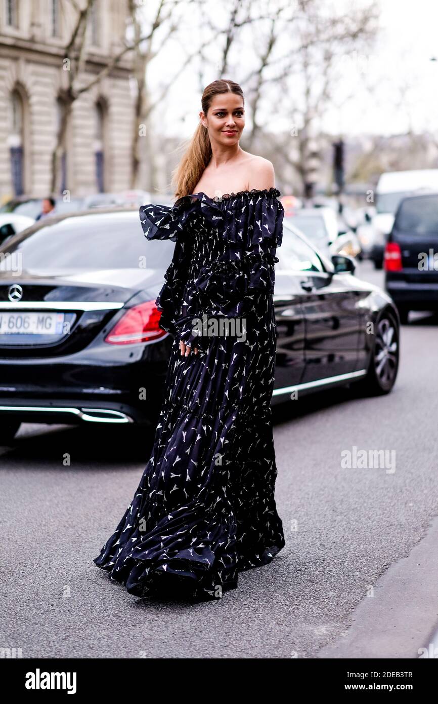 Street style, Ana Beatriz Barros El Chiaty arriving at Redemption Fall
