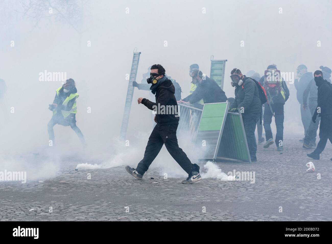 To celebrate the 4 months of mobilization of the Gilets Jaunes (Yellow  Vests) movement and the end of the Great National Debate, protesters were  called to demonstrate on the Champs-Elysées. Clashes quickly