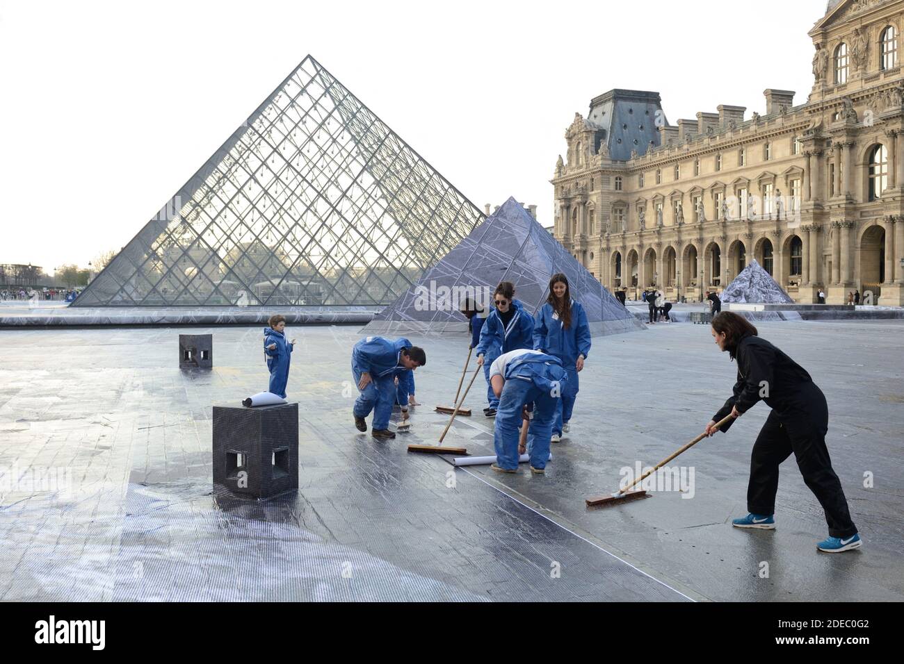 JR - Preparations of the installation of French contemporary artist and ...