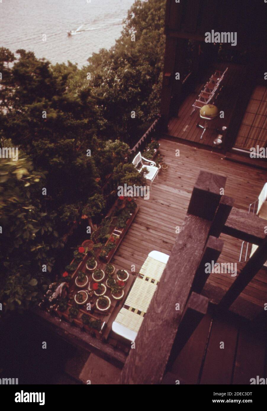 1970s Photos (1973) Charles welek home in Blackhawk Estates; viewed