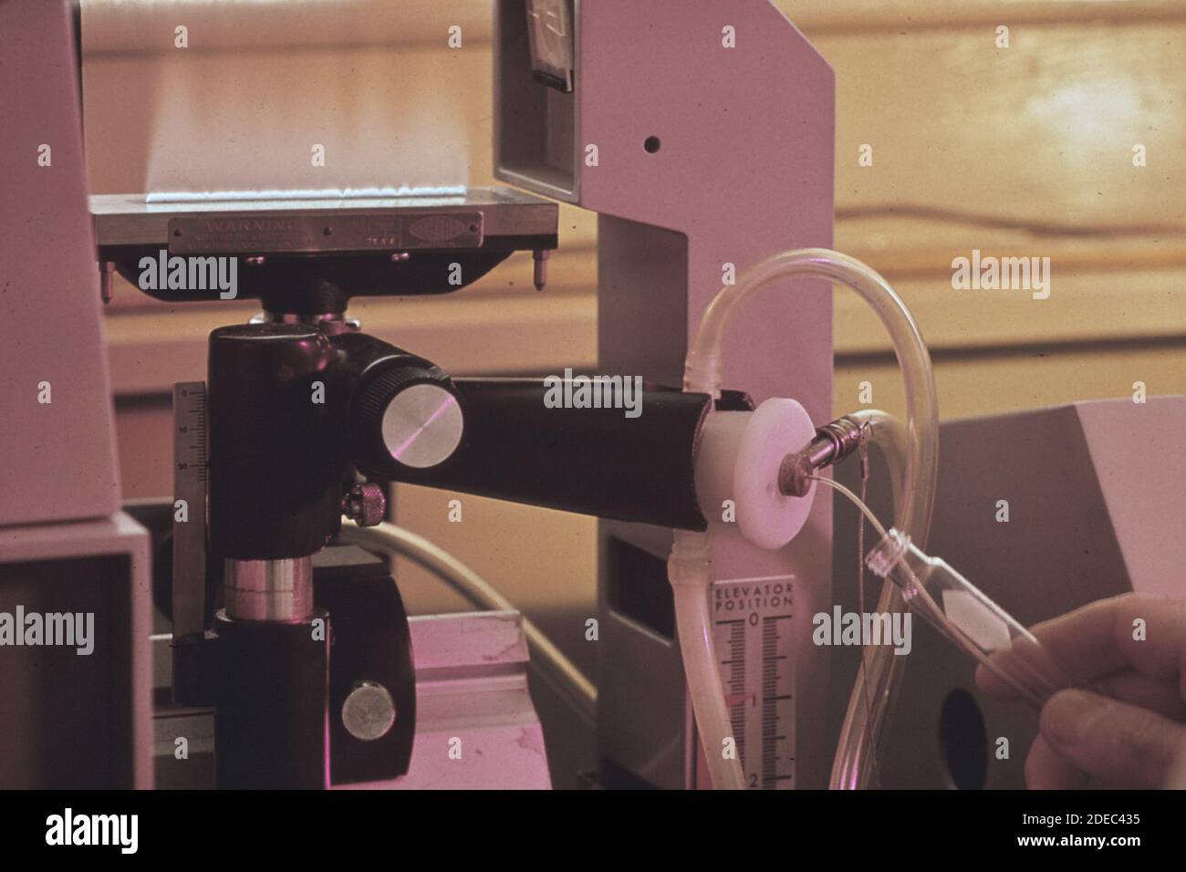1970s Photo (1972) EPA Gulf Breeze Laboratory The microbiology lab