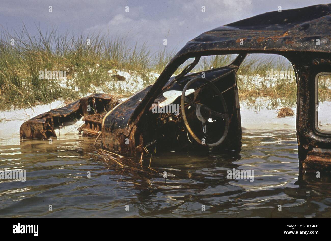 Water pollution 1970s hi-res stock photography and images - Alamy