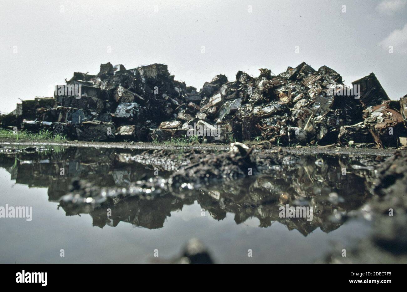 1970s junk yard hi-res stock photography and images - Alamy