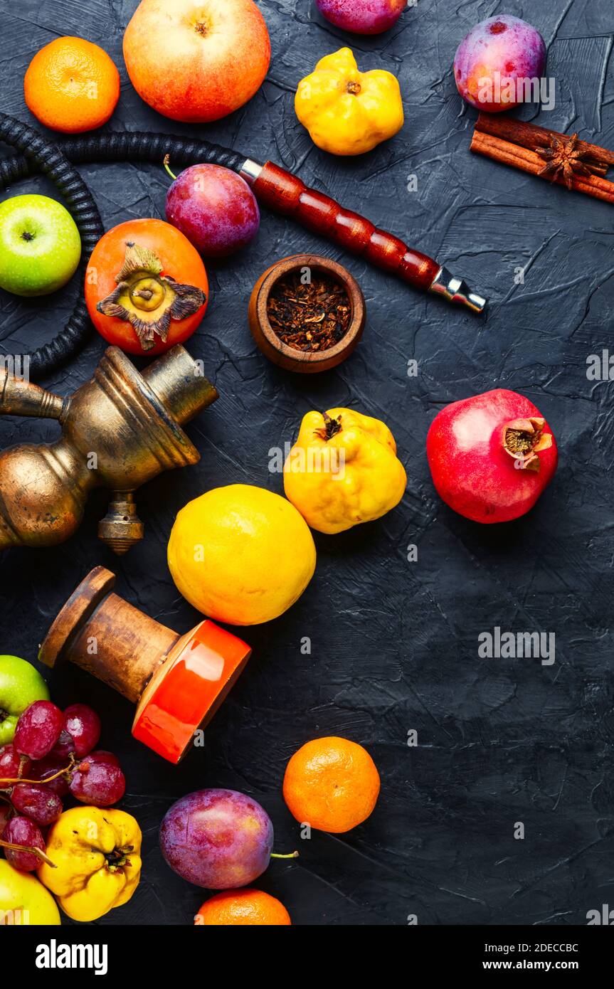 Arabic smoking hookah with apple,pomegranate,citrus and grape aroma ...