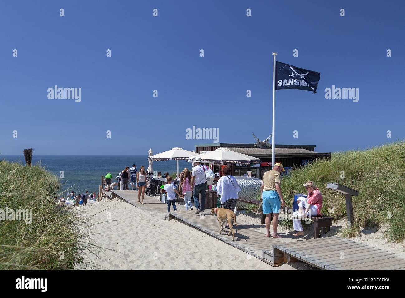 geography / travel, Germany, Schleswig-Holstein, isle Sylt, beach kiosk of the Zanzibar in Rantum, Additional-Rights-Clearance-Info-Not-Available Stock Photo