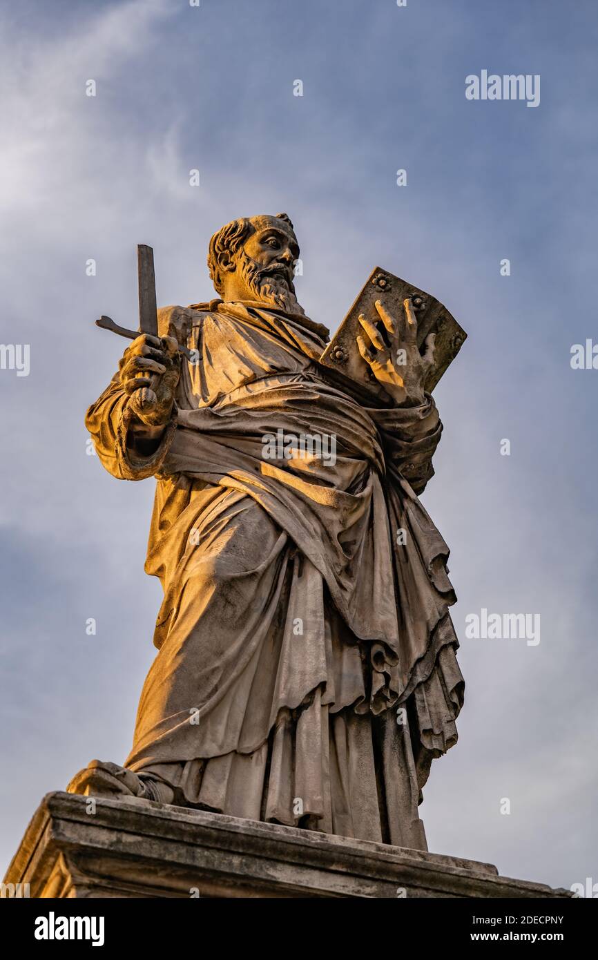 St paul holding a sword hires stock photography and images Alamy