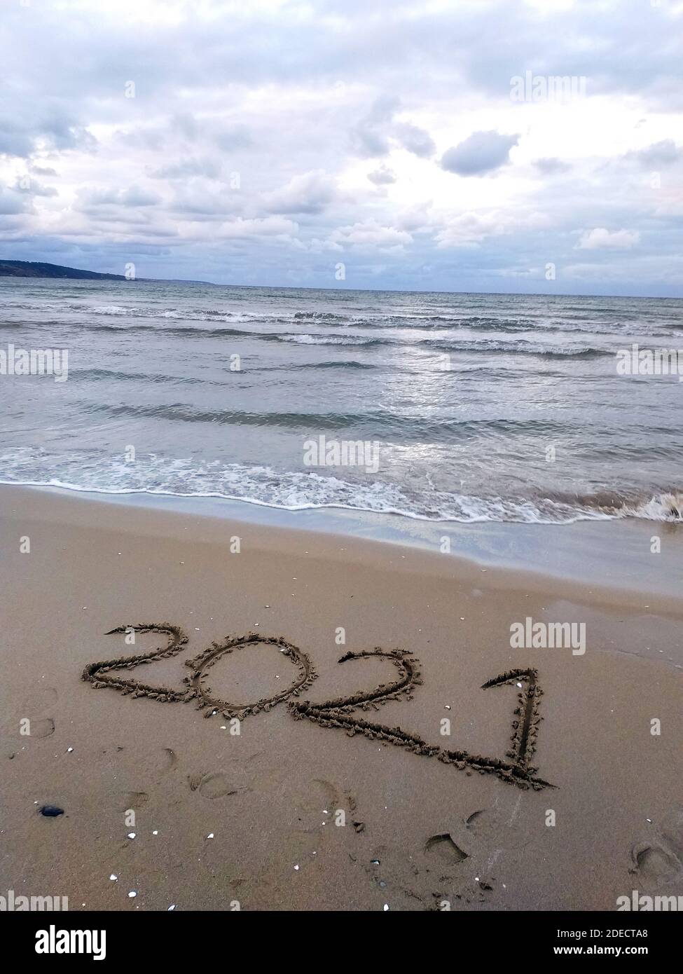 Happy new year 2021 sea hi-res stock photography and images - Alamy