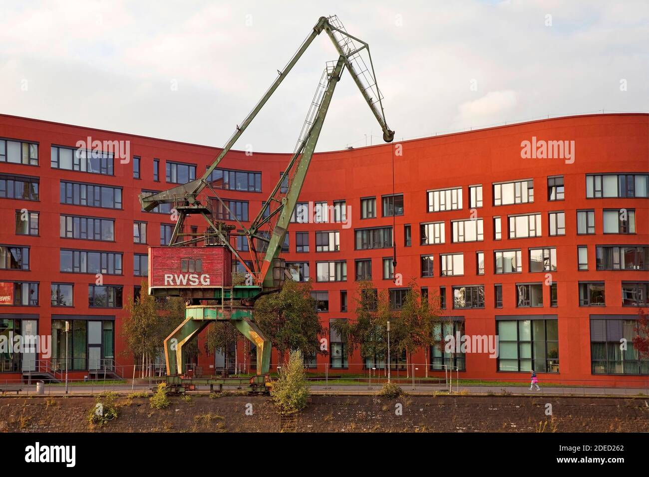 State archive of North Rhine-Westphalia with old port crane in the inner harbor, Germany, North Rhine-Westphalia, Ruhr Area, Duisburg Stock Photo
