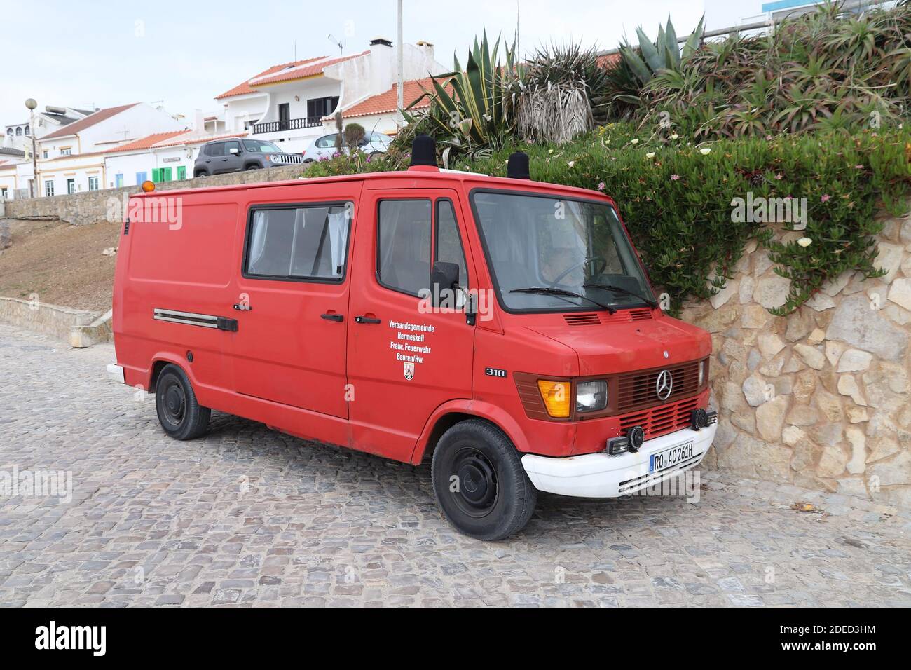 Mercedes Benz Camper Van High Resolution Stock Photography And Images Alamy Mercedes Benz Camper Van High Resolution Stock Photography And Images Alamy