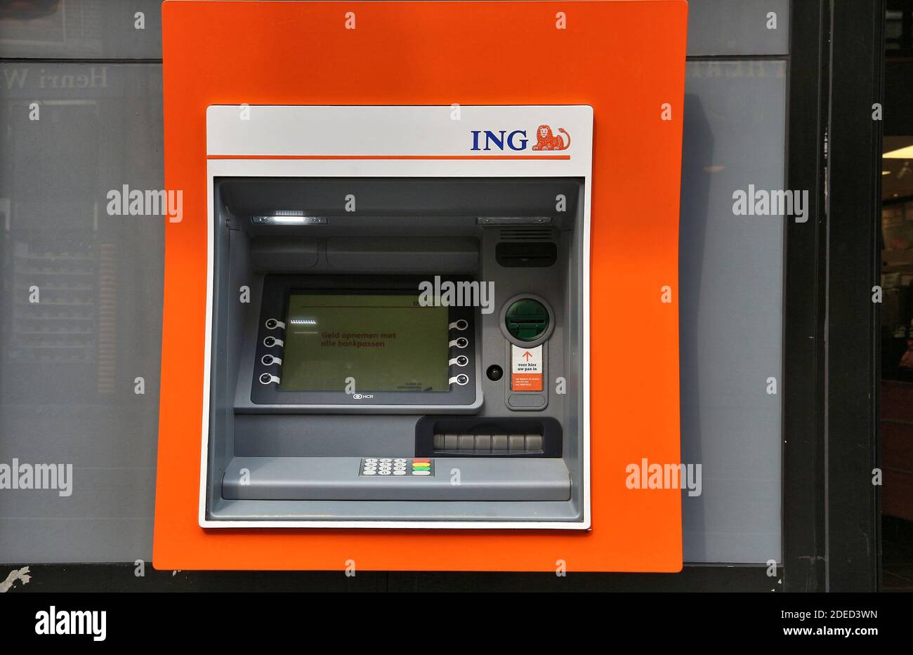 AMSTERDAM, NETHERLANDS - JULY 10, 2017: ING Bank ATM in Amsterdam, ING Group is one largest banks in the world, with total assets of U Stock Photo - Alamy