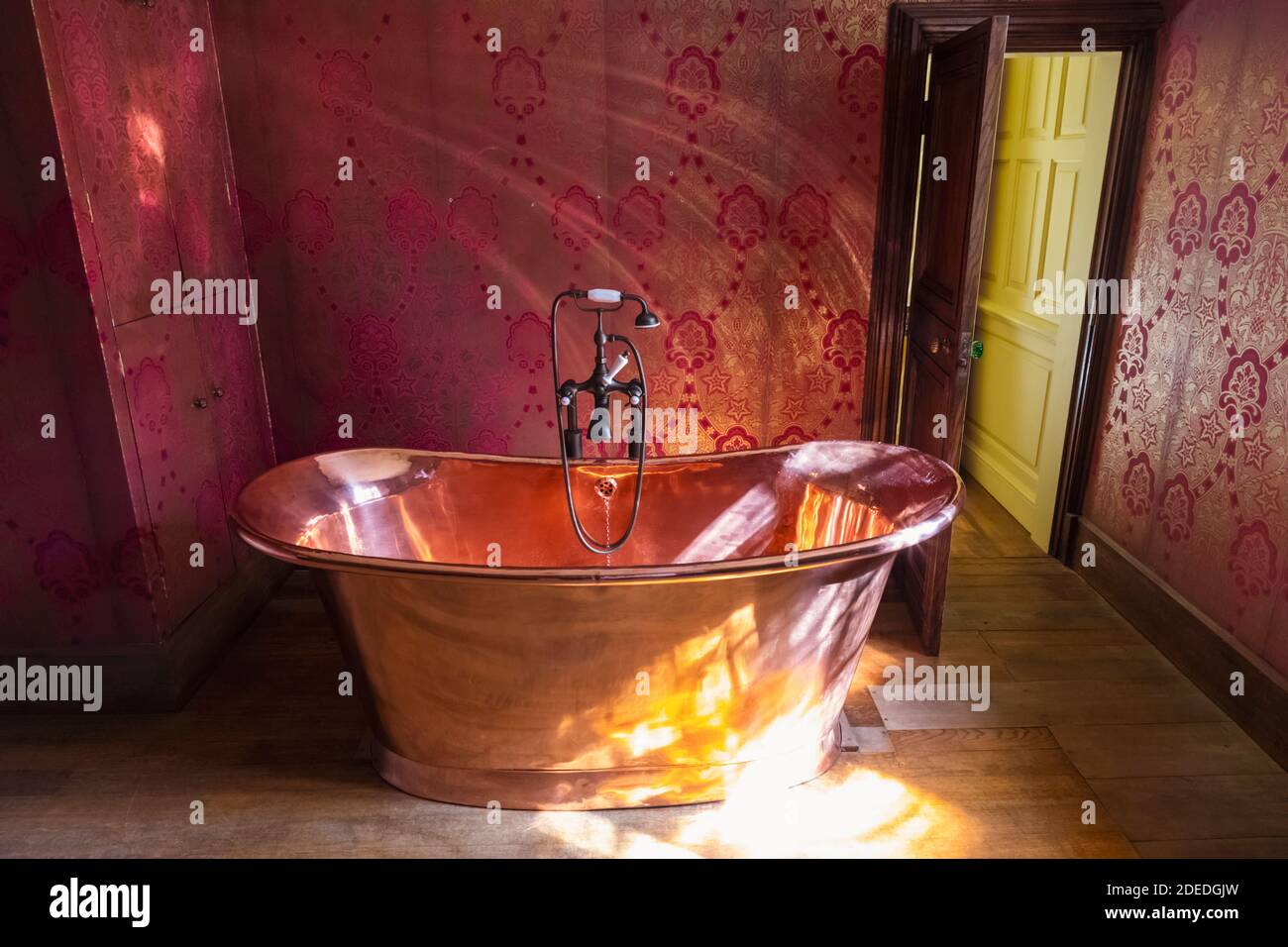 Bath house medieval historical hi-res stock photography and images - Alamy