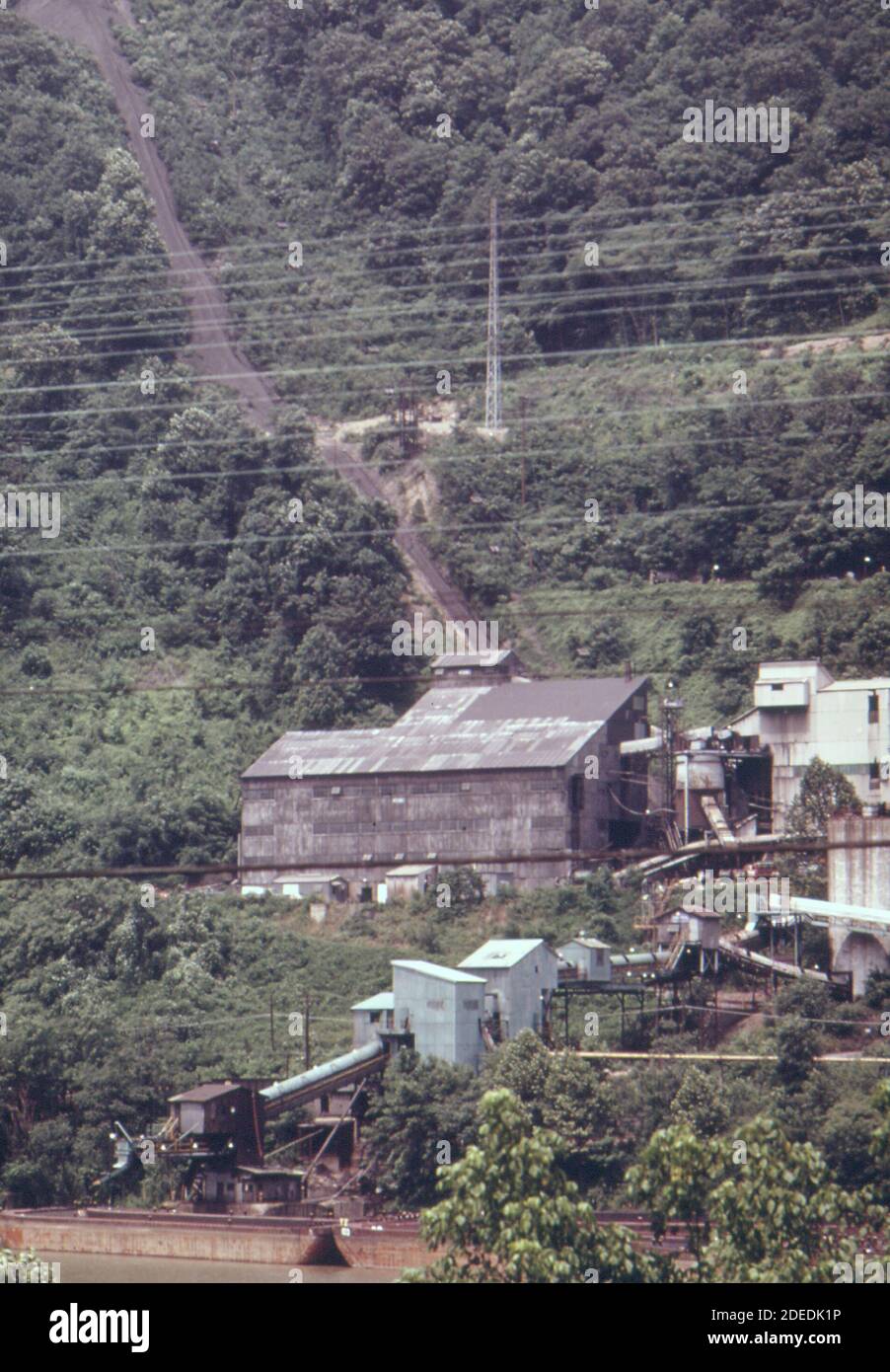 1970s Photo (1973) Coal plant at Harewood Mine near Boomer West