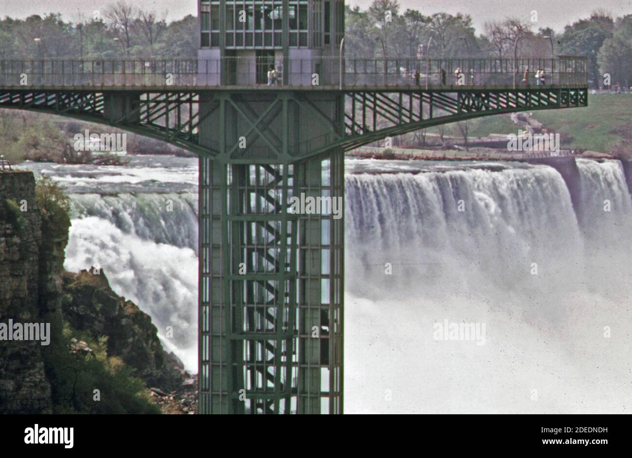 1970s-photo-1973-american-