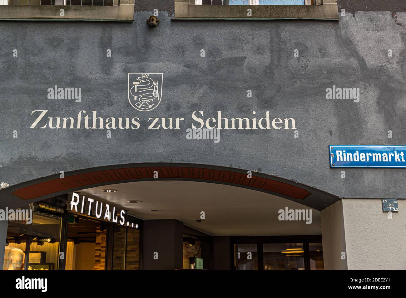 Guild house zur Schmiden in Zurich, Switzerland Stock Photo