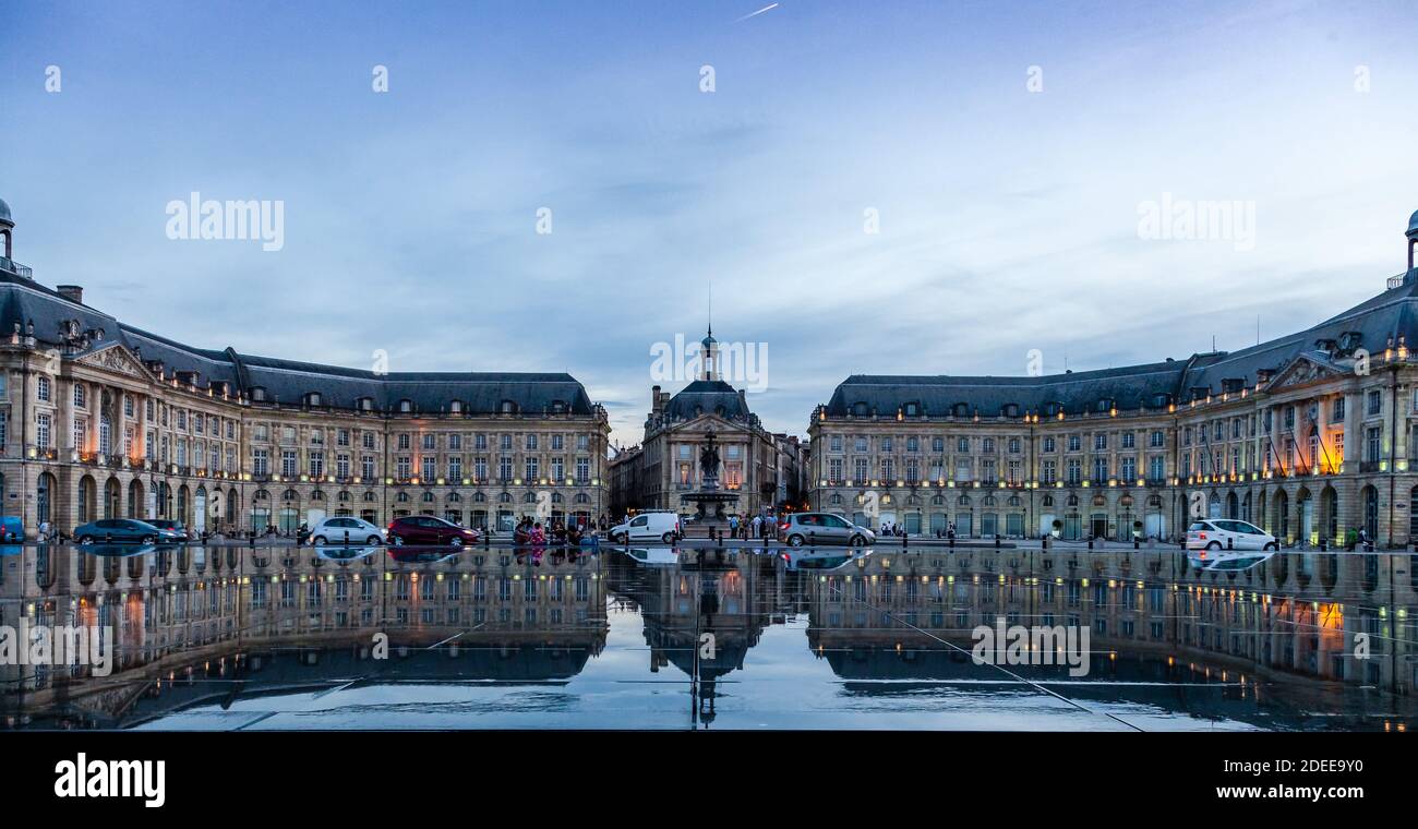 Water Mirror, Miroir d'eau Bordeaux France Stock Photo