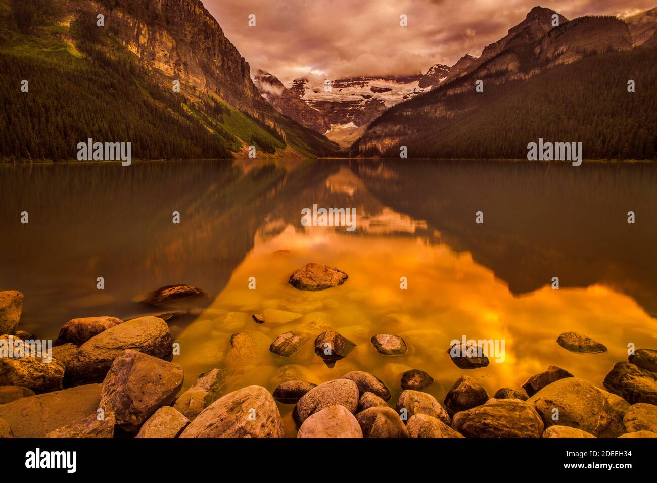Lake Louise Alberta Canada Stock Photo Alamy