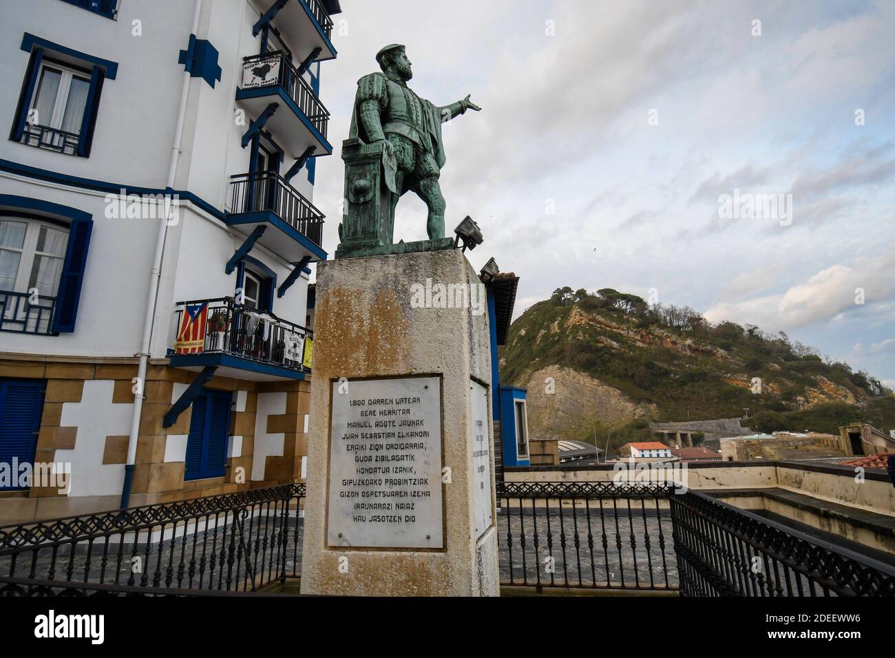 Statue of Juan Sebastian Elcano in Getaria Stock Photo