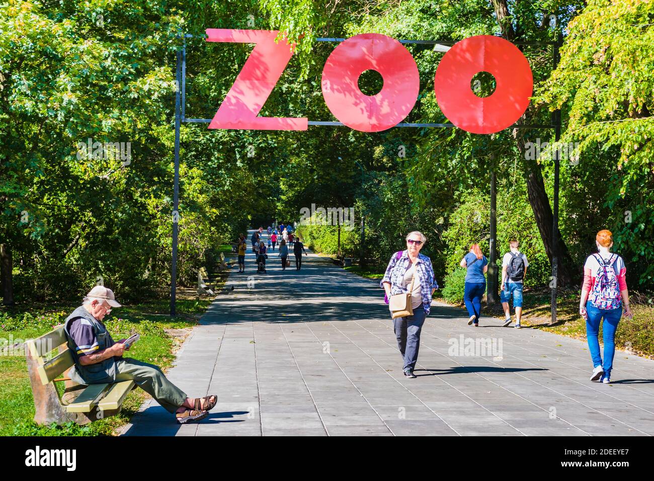 Road to the zoo. Plac Zabaw w Parku Praskim - Park Praski. Warsaw, Poland,  Europe Stock Photo - Alamy