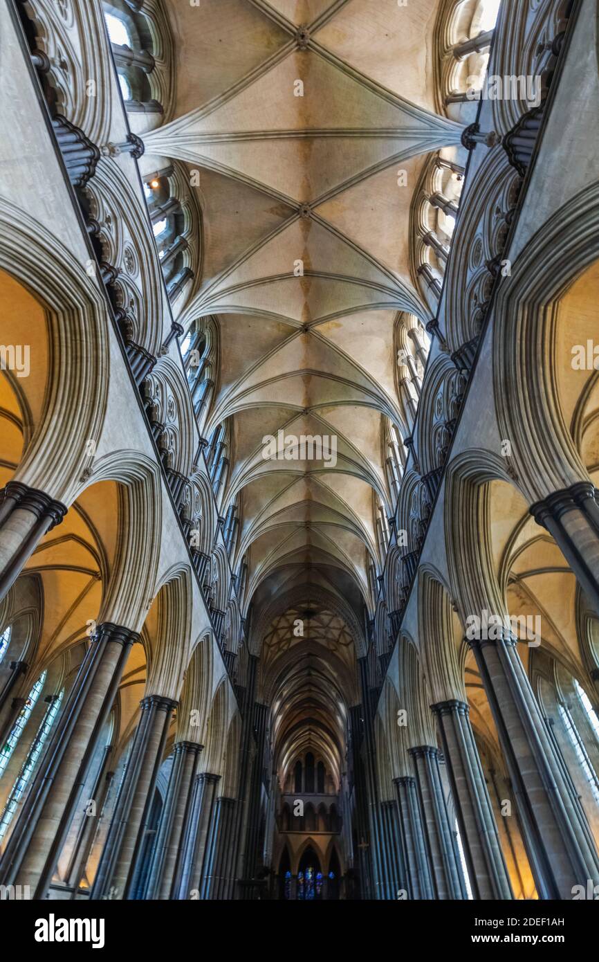 salisbury-cathedral-interior-hi-res-stock-photography-and-images-alamy