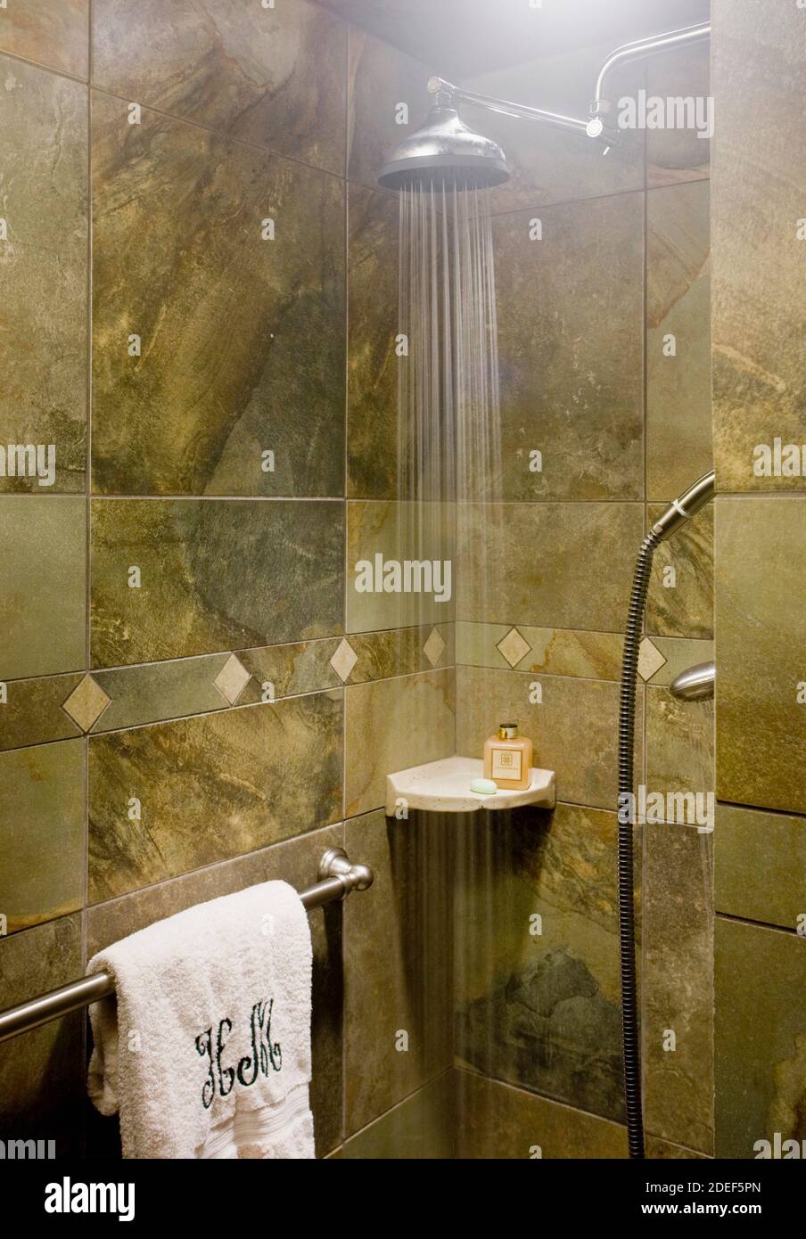 Steamy shower hires stock photography and images Alamy