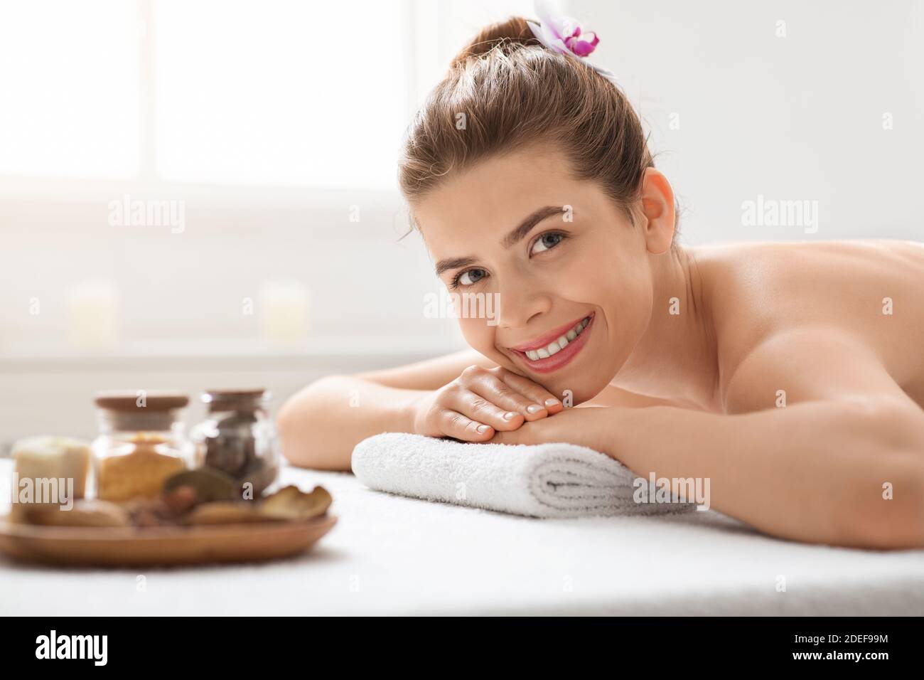 Happy pretty young thai woman hi-res stock photography and images - Alamy