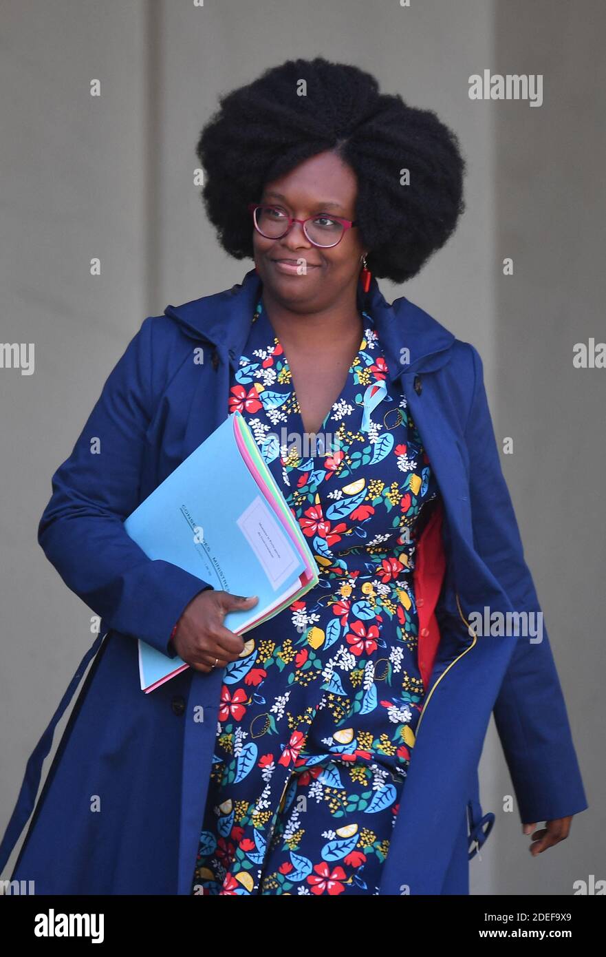 Sibeth NDiaye leaving the Elysee Palace following the French Weekly Cabinet  meeting in Paris, France on April 1st, 2019. Photo by Christian  Liewig/ABACAPRESS.COM Stock Photo - Alamy