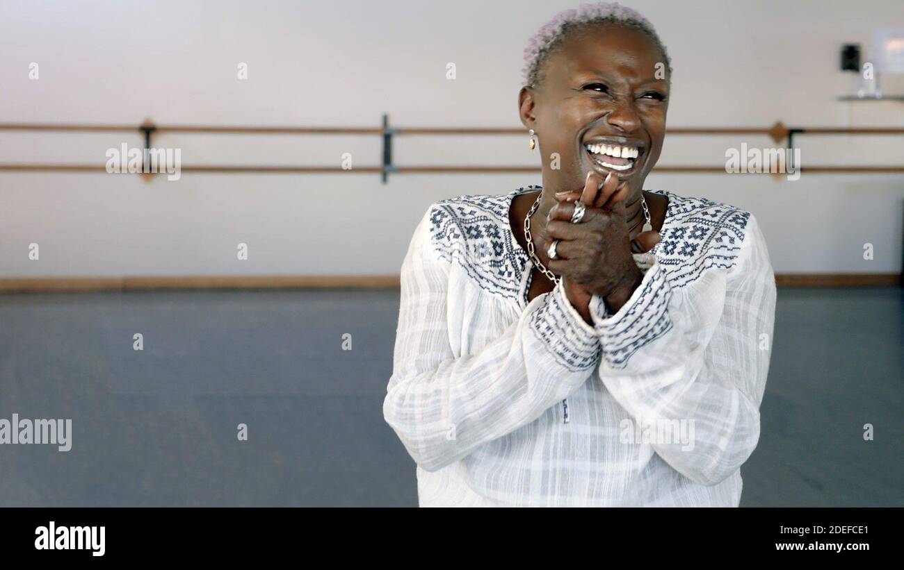 DANCE DREAMS, (aka DANCE DREAMS HOT CHOCOLATE NUTCRACKER), Eartha