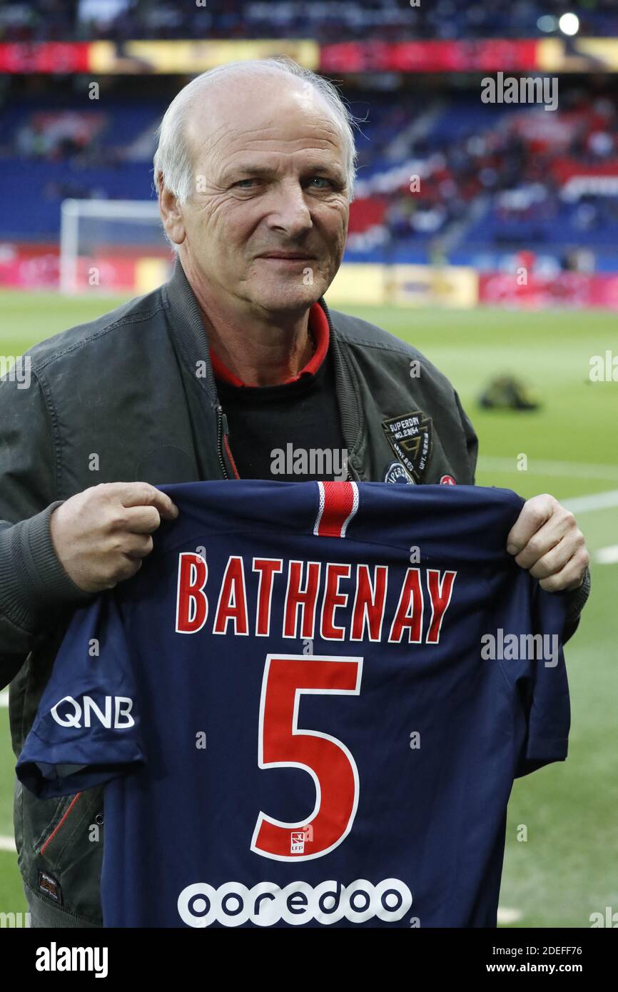 Dominique Bathenay Of Saint Etienne Celebrate His Goal 1977 OLD SOCCER