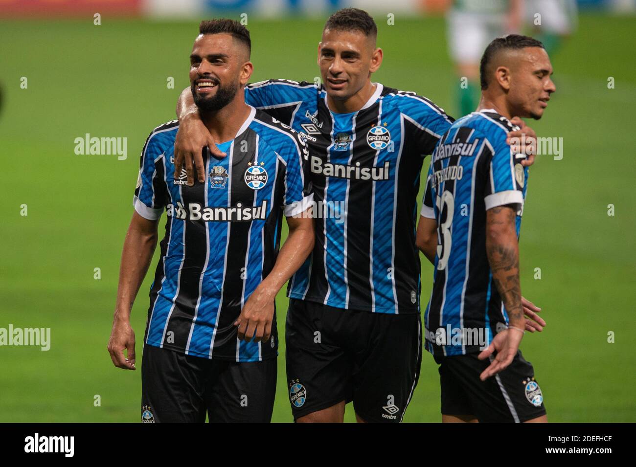 Arena de Gremio, Porto Alegre, Brazil. 30th Nov, 2020. Brazilian Serie A, Gremio versus Goias; Maicon of Gremio celebrates his goal with Diego Souza and Luiz Fernando in the 65th minute for 2-0 Credit: Action Plus Sports/Alamy Live News Stock Photo